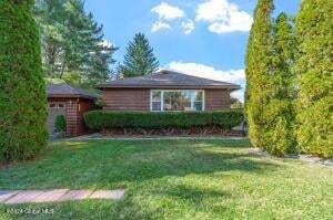 21 Pine Knoll Road Berne, NY 12023