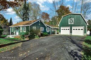 110 Pike Avenue Broadalbin, NY 12025