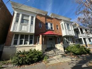 28-30 Robin Street Albany, NY 12206