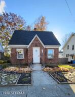 18 Maplewood Avenue Albany, NY 12203