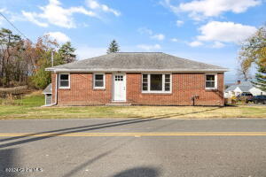 3 Green Hill Road Rensselaer, NY 12144