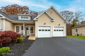 19 Jordan Point Drive Troy, NY 12180