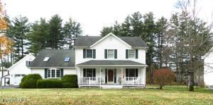 23 Hampton Court Queensbury, NY 12804