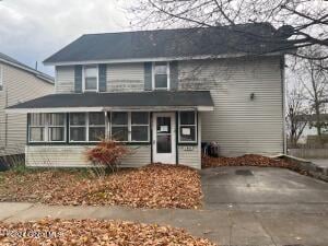 182 Grand Avenue Saratoga Springs, NY 12866