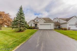 3 Chelsea Place Queensbury, NY 12804