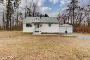 256 Lathrop Road Mayfield, NY 12117