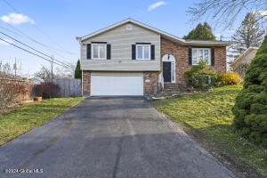 71 Ormond Street Albany, NY 12203