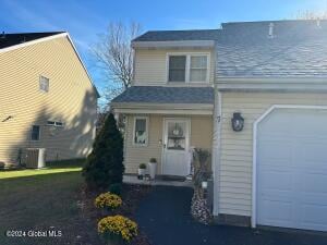 7 Mohawk Trail Clifton Park, NY 12065