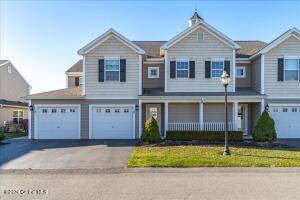 46 Governor Circle Albany, NY 12208