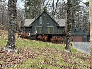 62 Maple Way Way Stephentown, NY 12168