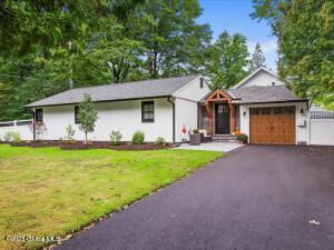 379 Caroline Street Saratoga Springs, NY 12866