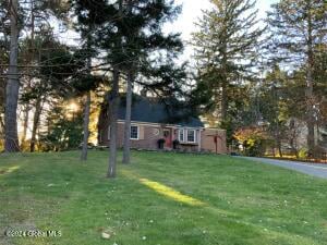 63 Upper Loudon Road Loudonville, NY 12211