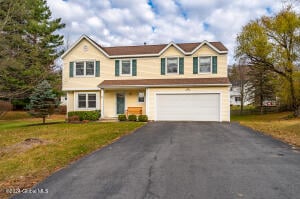 3 Travers Lane Saratoga Springs, NY 12866