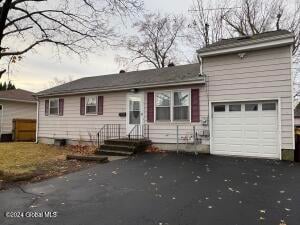 31 Connecticut Avenue Rensselaer, NY 12144