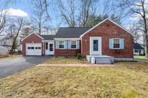 2 Salisbury Road Delmar, NY 12054