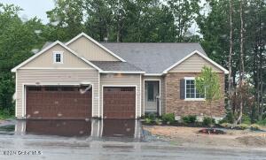 42 Wheatfield Way Mechanicville, NY 12118