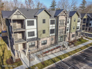 3 Station Lane Saratoga Springs, NY 12866