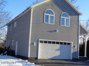 146 Ray Avenue Schenectady, NY 12304