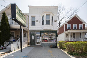 256 Delaware Avenue Albany, NY 12209