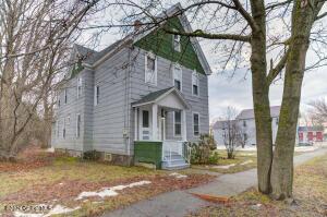 438 N Perry Street Johnstown, NY 12095