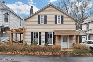 33 New Street Catskill, NY 12414