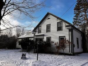 193 Brundige Road Valley Falls, NY 12185