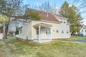 11 Kellogg Avenue Colonie, NY 12304