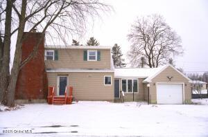 26 Circle Drive South Glens Falls, NY 12803