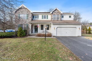 12 Patriot Circle Clifton Park, NY 12065