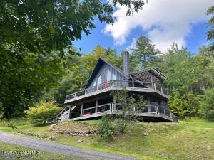 283 Avenue Of The Stars North Blenheim, NY 12131