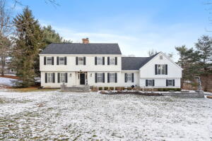 202 Wormer Road Voorheesville, NY 12186