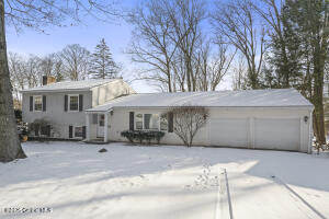 117 Acorn Drive Glenville, NY 12302