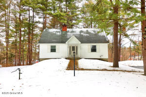 6 Diana Place Troy, NY 12180