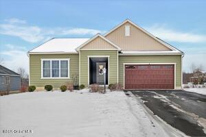4 Larsen Place Mechanicville, NY 12118
