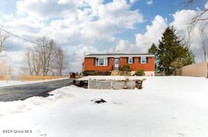 74 Tollgate Road Averill Park, NY 12018