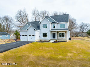 23 Plant Road Halfmoon, NY 12065