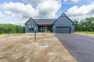 88 Schuurman Road Castleton, NY 12033