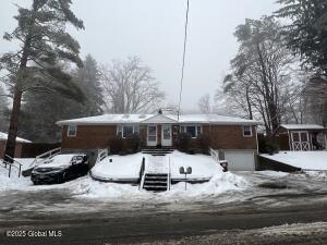2-4 Zelenke Drive Wynantskill, NY 12198