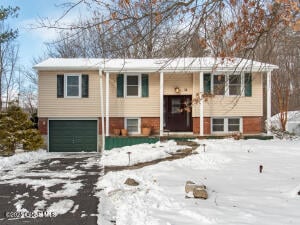 32 Point View Drive East Greenbush, NY 12061