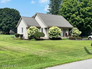 10 Crooked Street Ballston Lake, NY 12019