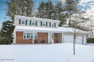 11 Brookwood Drive Saratoga Springs, NY 12866