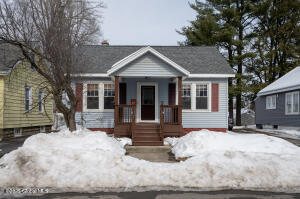 33 Pershing Drive Scotia, NY 12302
