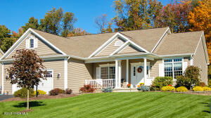 18 Indigo Court Selkirk, NY 12158