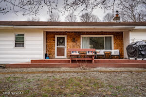 667-669 Ash Grove Road Cambridge, NY 12816