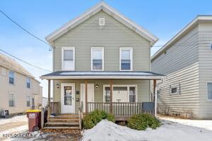 17 Burke Avenue Mechanicville, NY 12118