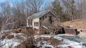 229 Creek Road Wynantskill, NY 12198