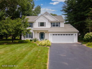 313 Partridgeberry Court Guilderland, NY 12303