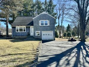 282 Osborne Road Loudonville, NY 12211
