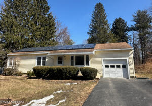 6 Hillandale Drive Ballston Lake, NY 12019