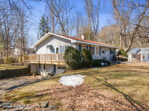 776 Plank Road Clifton Park, NY 12065